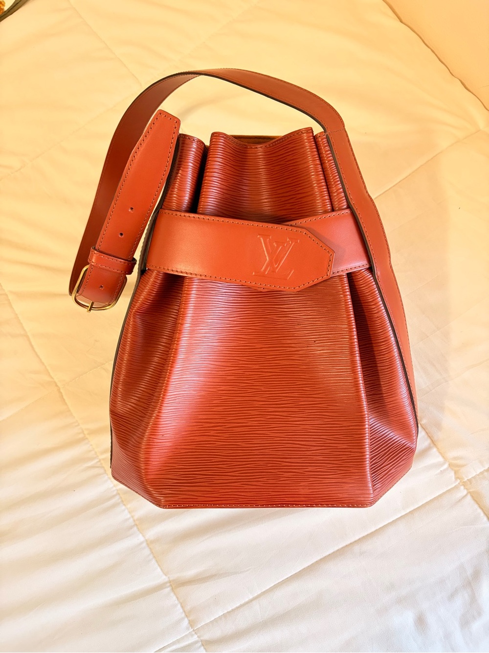 LOUIS VUITTON ORANGE RED LEATHER BAG